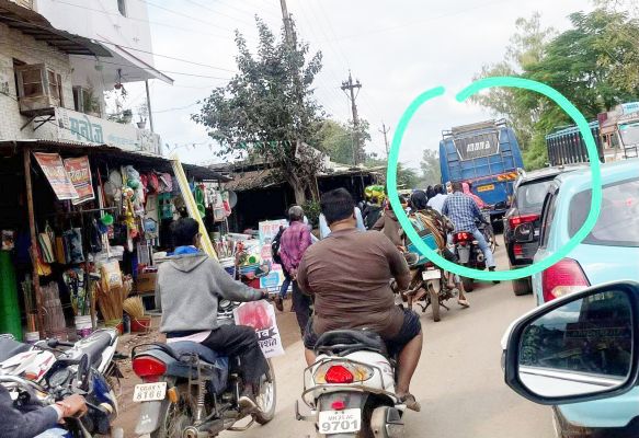 बस चालक के विरूद्ध  5 हजार की चालानी