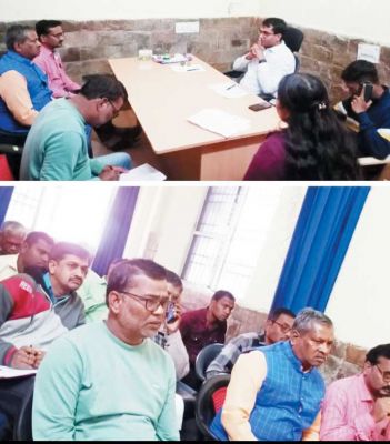 एसडीएम ने ली समिति प्रबंधकों की बैठक