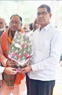 कोमल ने मुख्यमंत्री विष्णुदेव को दी बधाई