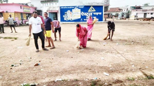 शहरी व ग्रामीण क्षेत्रों में की  गई व्यापक साफ-सफाई