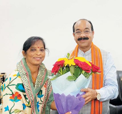 प्रेमलता नागवंशी ने अरुण साव को दी जीत की बधाई