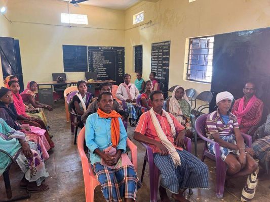 सीएम के शपथग्रहण समारोह के सीधा प्रसारण को देखने लोगों में उत्साह 