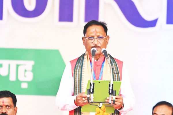 सीएम विष्णु देव साय के शपथ लेते ही विकास की उम्मीद के साथ बगिया में खुशियों का माहौल
