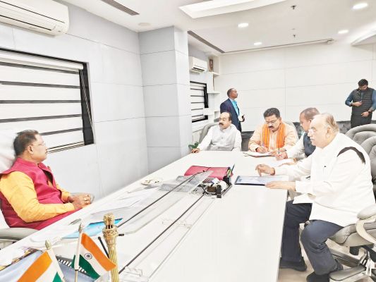 चंद्रशेखर साहू ने मुख्यमंत्री  साय से की मुलाकात