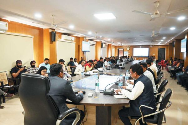 विदेश व्यापार को बढ़ावा देने जिले को निर्यात केंद्र के रूप में किया जाएगा स्थापित