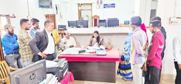 न्यायिक मजिस्ट्रेट प्रथम श्रेणी  में बैंक के 50 प्रकरण आए