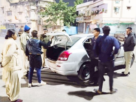 15 प्रकरण पर 51 सौ की वसूली