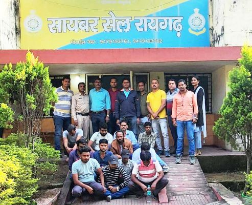 लाखों की सट्टा-पट्टी व नगदी जब्त, 14 गिरफ्तार 