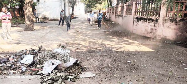 नगर निगम में चला स्वच्छता अभियान