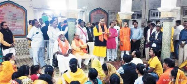 शिवरतन ने किया अक्षत कलश यात्रा का स्वागत, उमड़ी रामलला के भक्तों की भीड़