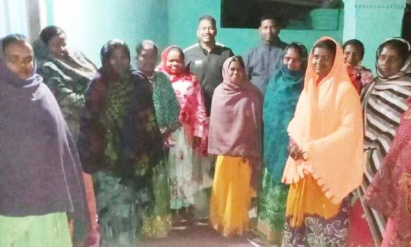 महिला समिति ने शराबबंदी  के लिए खोला मोर्चा