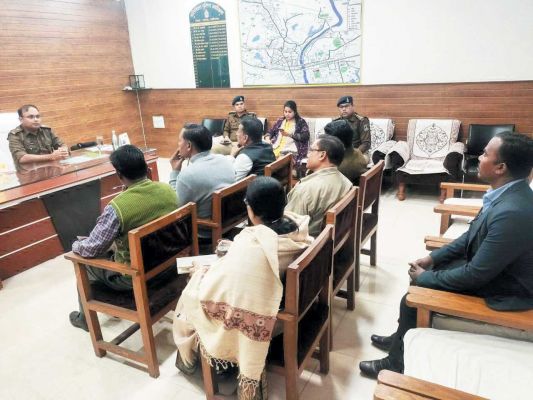 एएसपी ने ली स्कूल प्रबंधन व प्राचार्यों की बैठक