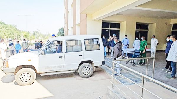 कोरोना के नए वेरिएंट को देखते मेकाज में मॉकड्रिल