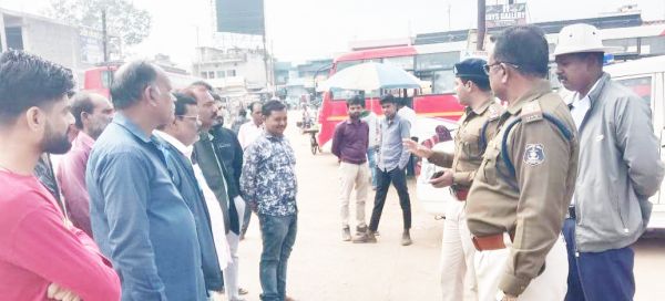 शहर के अंदर तेज गति से वाहन चलाना खतरनाक 