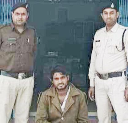 नाबालिग युवती  को भगाने वाला युवक गिरफ्तार