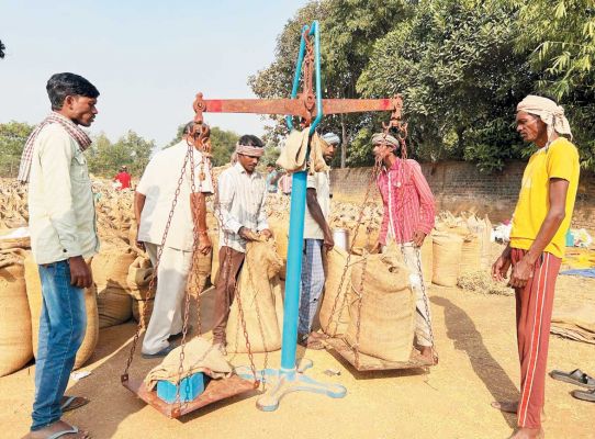 21 क्विंटल धान खरीदी से खुशी, किसानों ने कहा-आर्थिक स्थिति सुधरेगी