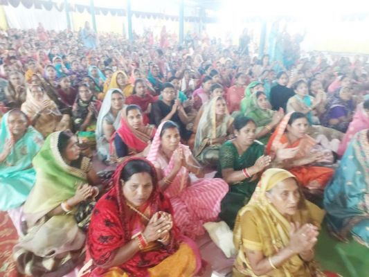 भक्ति कपड़ों, सुंदरता या तन से नहीं, बल्कि मन से होती है-पं. कृष्णा 
