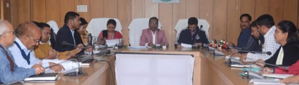 केंद्र की योजनाओं का पात्र हितग्राहियों को मिले लाभ-जोशी