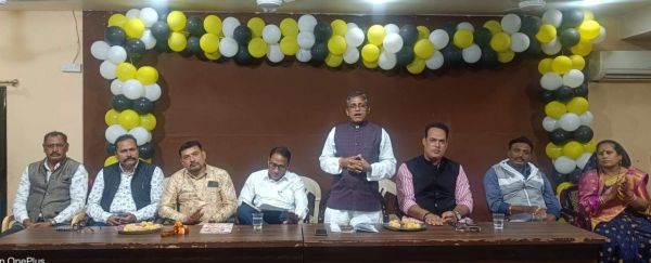 सेन समाज की संभागीय बैठक  में एकजुटता पर जोर