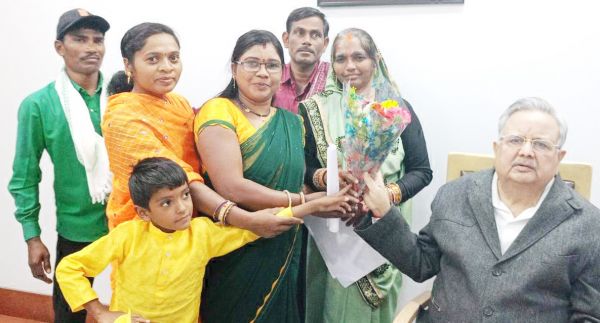 विस अध्यक्ष से  की मुलाकात