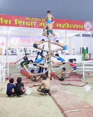 मलखम्ब सहित कई प्रस्तुति रहे आकर्षण का केन्द्र