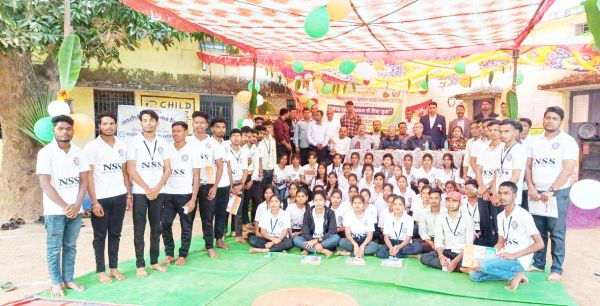 समाज के प्रति सभी अपने कर्तव्य का पालन करें-कुलपति 