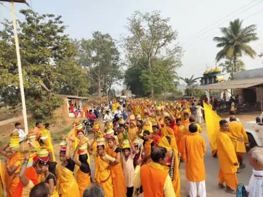 पांच दिवसीय 24 कुण्डीय गायत्री महायज्ञ शुरू