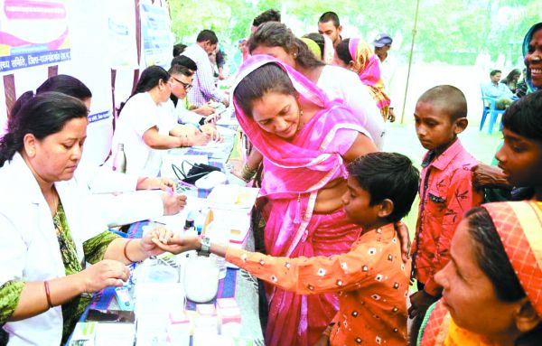 संकल्प यात्रा मोबाइल वैन पहुंची मोखला