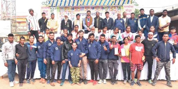 सरसीवां योद्धा मिनी मैराथन मनीष तीसरी बार विजेता