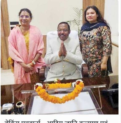 रामविचार नेताम ने मंत्रालय में संभाला कार्यभार, पत्नी और बेटी भी रहीं मौजूद