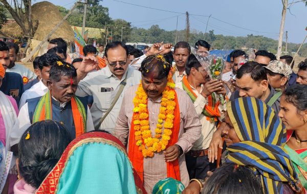 वन मंत्री का मर्दापाल में स्वागत