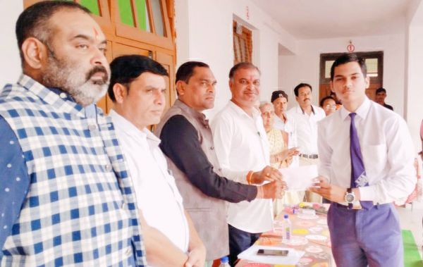 स्कूल क्षेत्र व देश का इतिहास जानना जरूरी- मधुसूदन