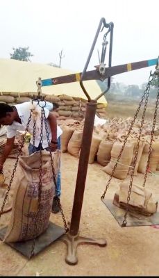 कृषक कल्याण संघ ने धान खरीदी  केंद्र का लिया जायजा