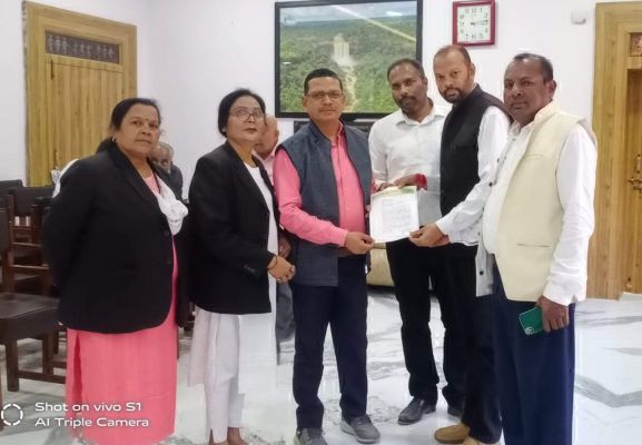 22 जनवरी को राष्ट्रीय अवकाश व कत्लखाने बंद रखने ज्ञापन 