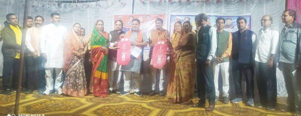 40 लाख के विकास कार्यों का लोकार्पण