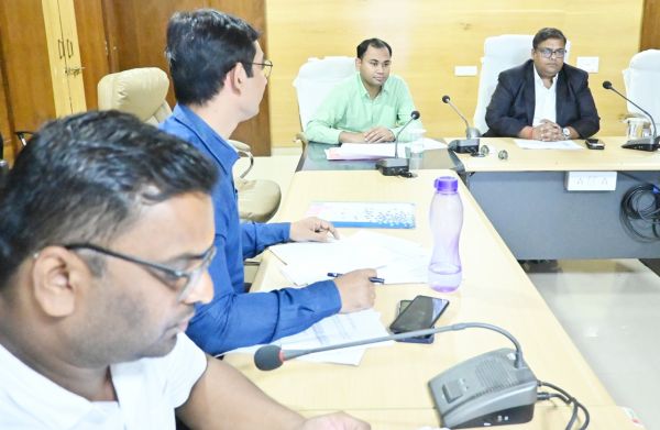 अवैध धान के भण्डारण-परिवहन पर कार्रवाई के निर्देश 