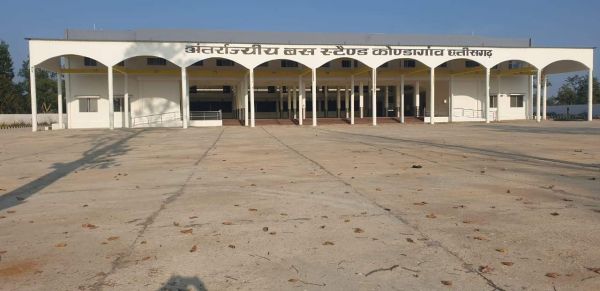 नए बस स्टैंड का उद्घाटन, चार माह से बसों का इंतजार 