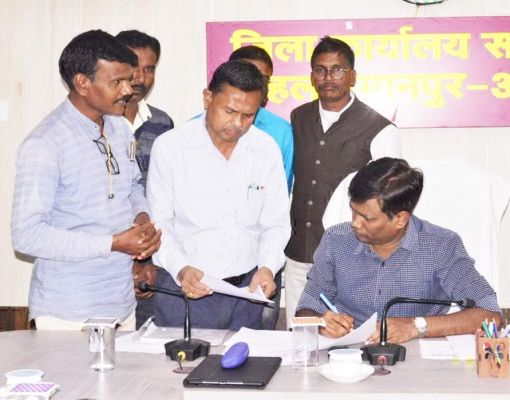 जनदर्शन: आवेदनों का करें उचित निराकरण