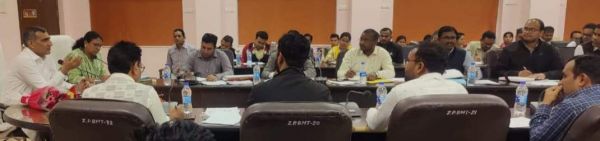 दो महीने के भीतर पीएम आवास का निर्माण करें पूर्ण