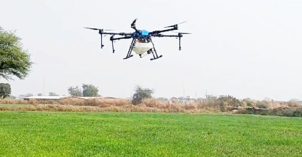 ड्रोन से खेती की बदल रही है तस्वीर