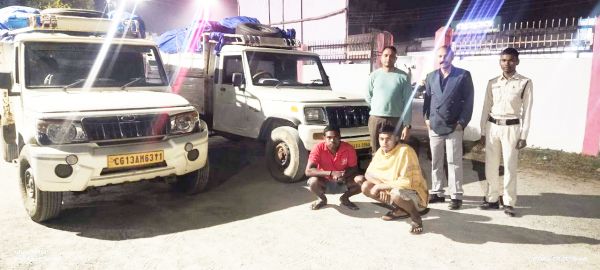अवैध धान परिवहन, दो वाहन जब्त 