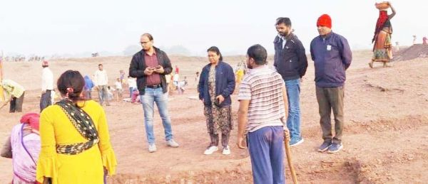 कार्यों की प्रगति सहित जॉब कार्ड के प्रविष्टियों की जांच के निर्देश 