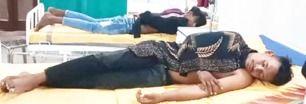 पुलिस के सामने मारपीट,  2 गिरफ्तार 