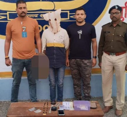 घर से जेवर चोरी, आरोपी बंदी