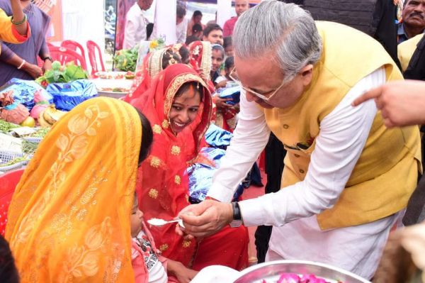 विकसित भारत संकल्प यात्रा के माध्यम से सरकार आपके दरवाजे पर आ रही- रमन
