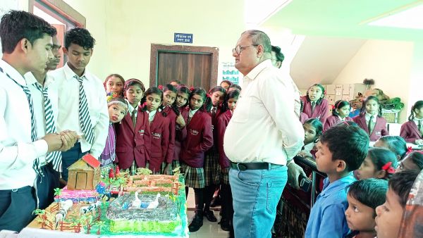 विज्ञान प्रदर्शनी-पुस्तक मेला