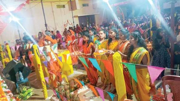 हवन पूजन के साथ नौ कुंडीय महायज्ञ का समापन