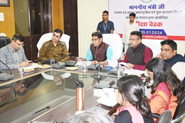 अवैध कॉलोनी एवं प्लाटिंग की रजिस्ट्री पर लगाएं तत्काल रोक - टंक राम 