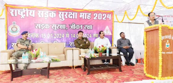 वाहन चलाते समय अपने और दूसरों  के परिवार के बारे में सोचना चाहिए 