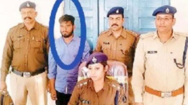 व्हाट्सऐप हैक कर ठगी करने वाला आरोपी झारखंड सेे गिरफ्तार 